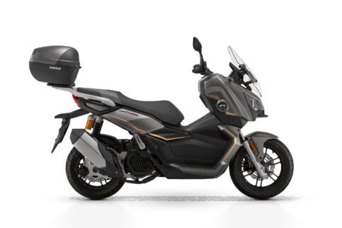 QJ Motor ATR 125 - Gray Gold